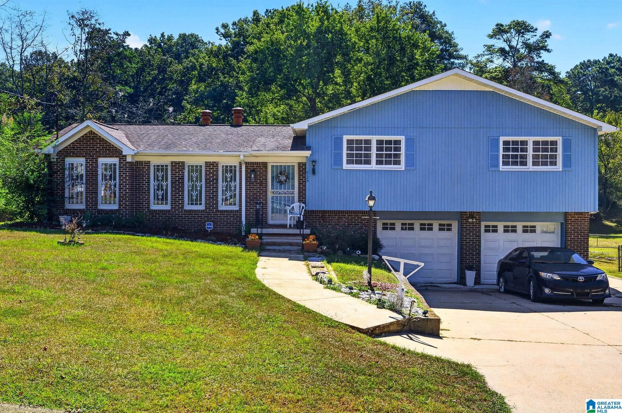 Photo of 529 16TH AVENUE CENTER POINT