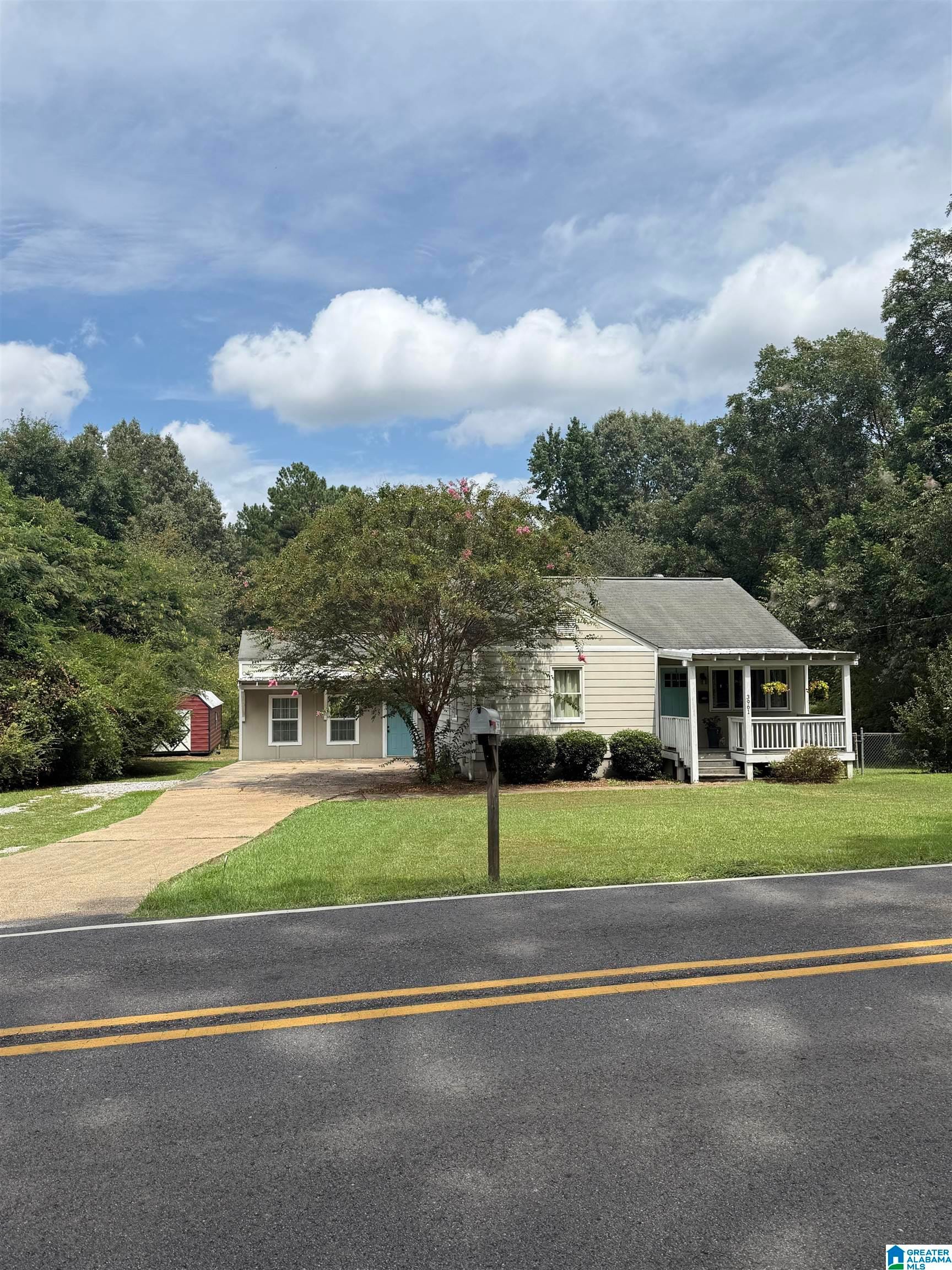 Photo of 3961 HILLTOP ROAD BESSEMER