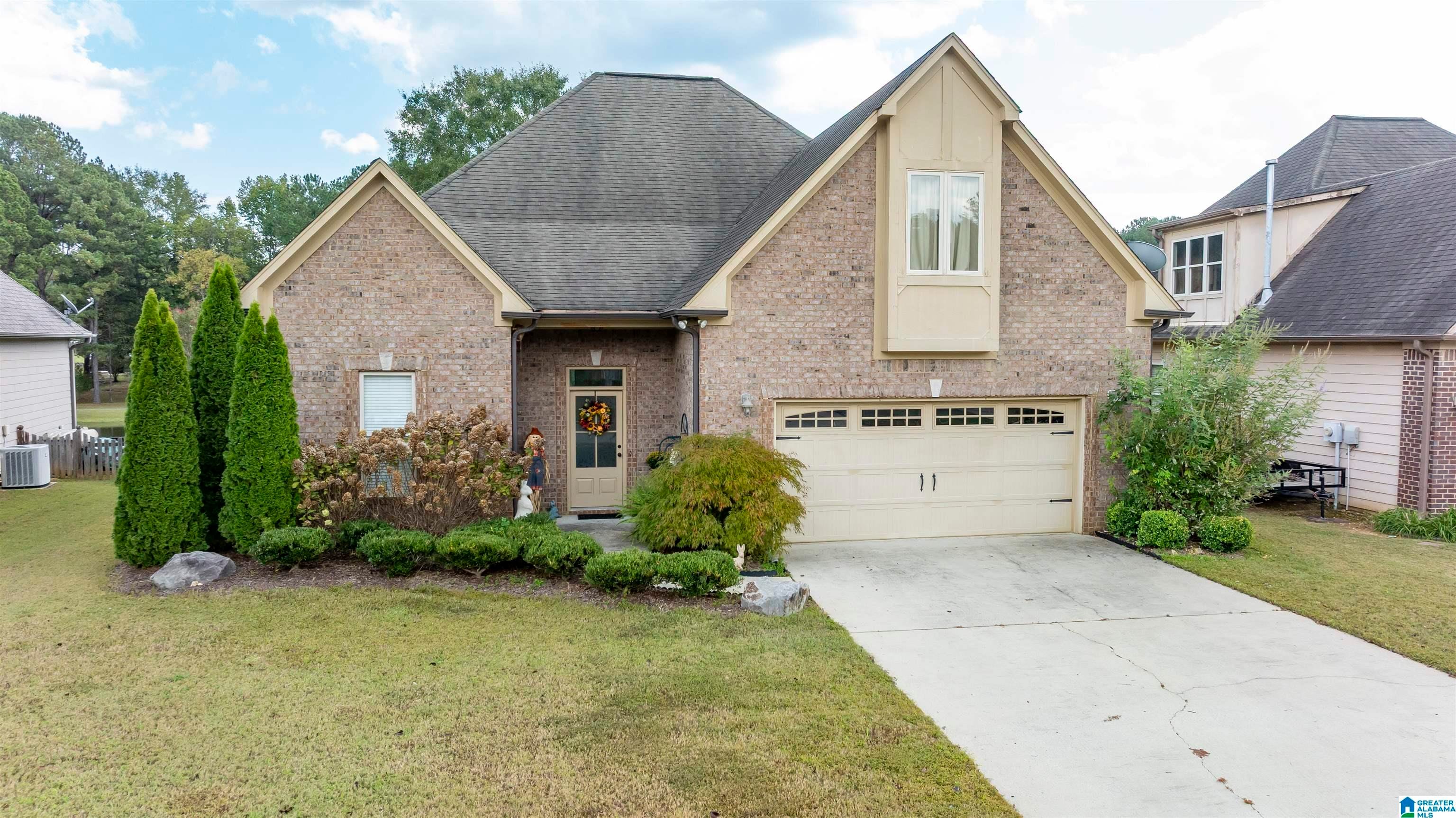 Photo of 126 WEEPING CIRCLE WILSONVILLE