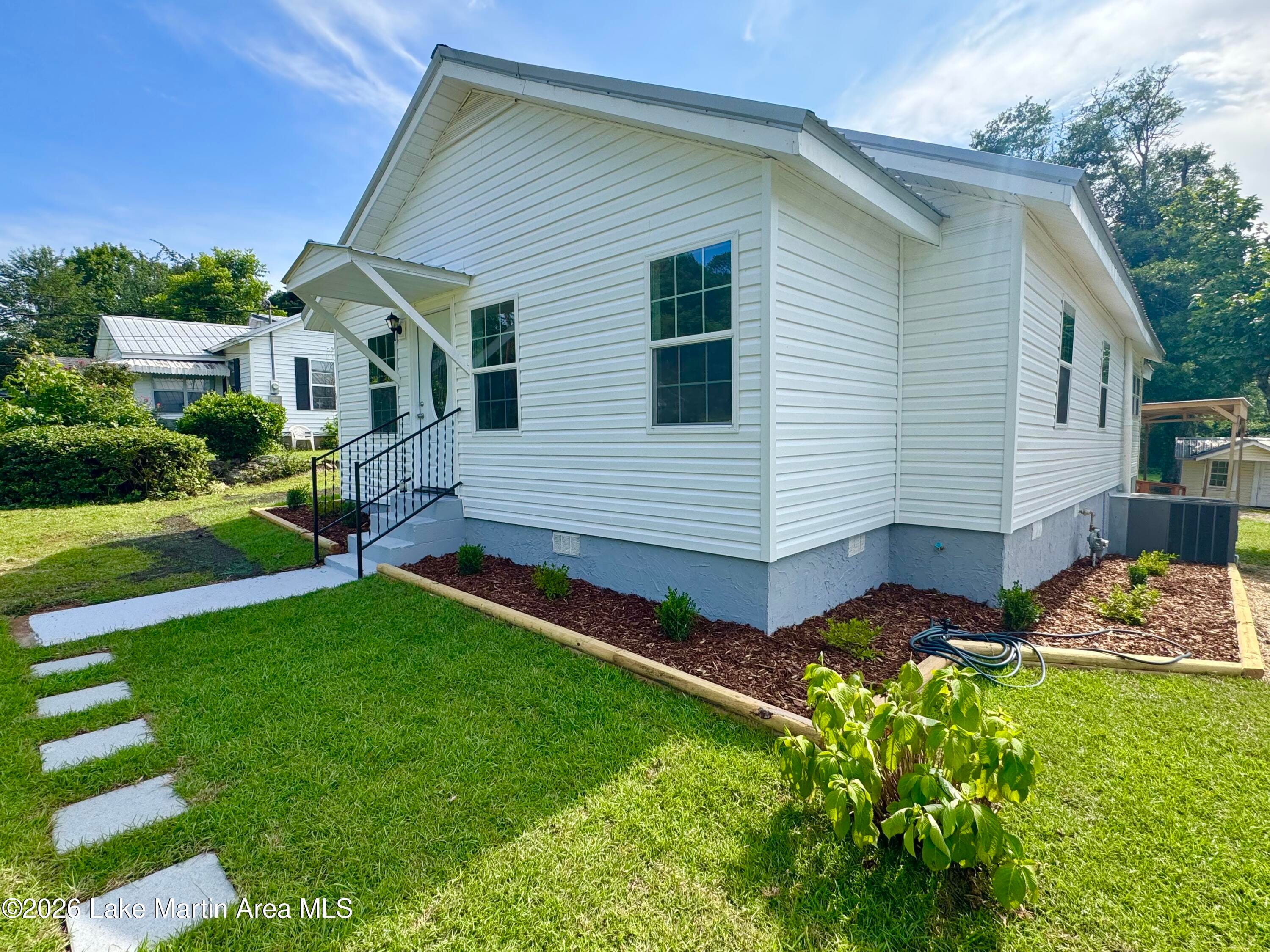 Photo Of 276 South Alexander City