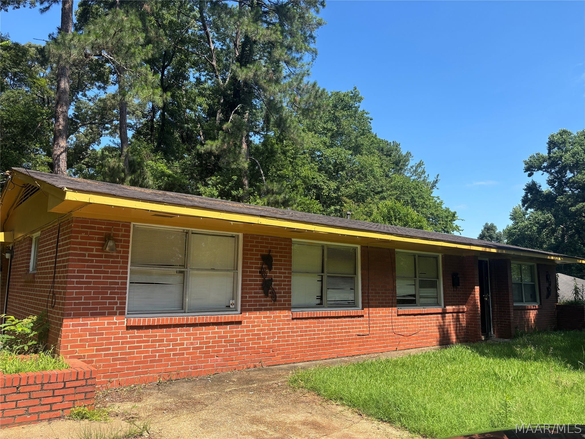 Uncategorized Photo Of 208 Greenridge Montgomery