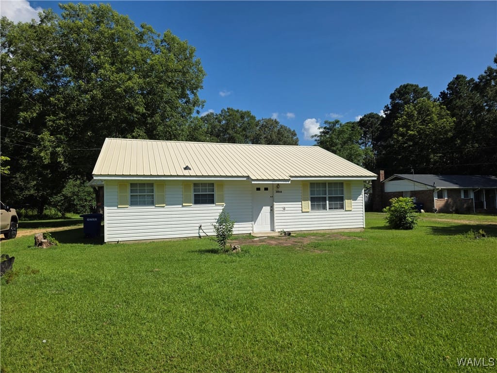 Real Estate Photo Of 31082 Highway 17 Reform
