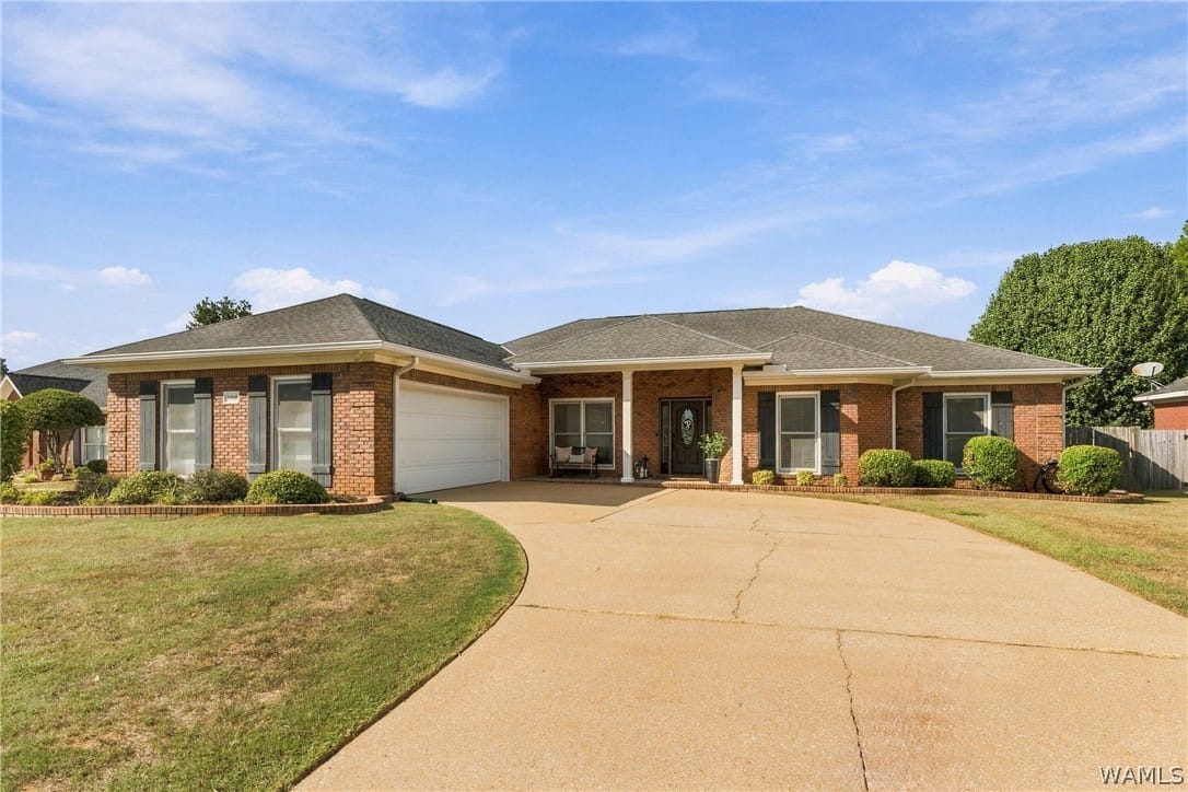 Uncategorized, Real Estate Photo Of 1308 Inverness Tuscaloosa