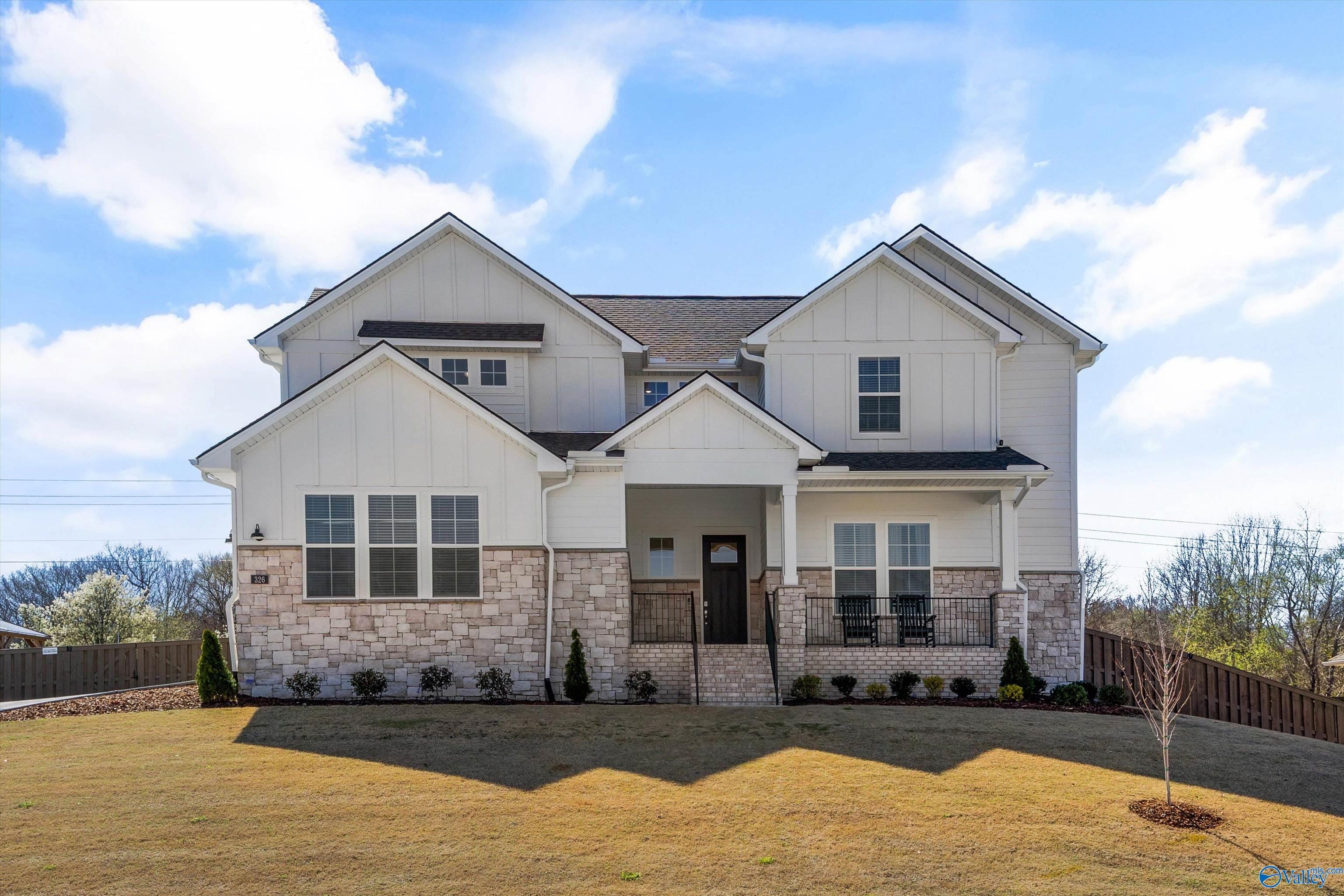 12 homes for sale right here in the Huntsville area 4 Photo of Huntsville