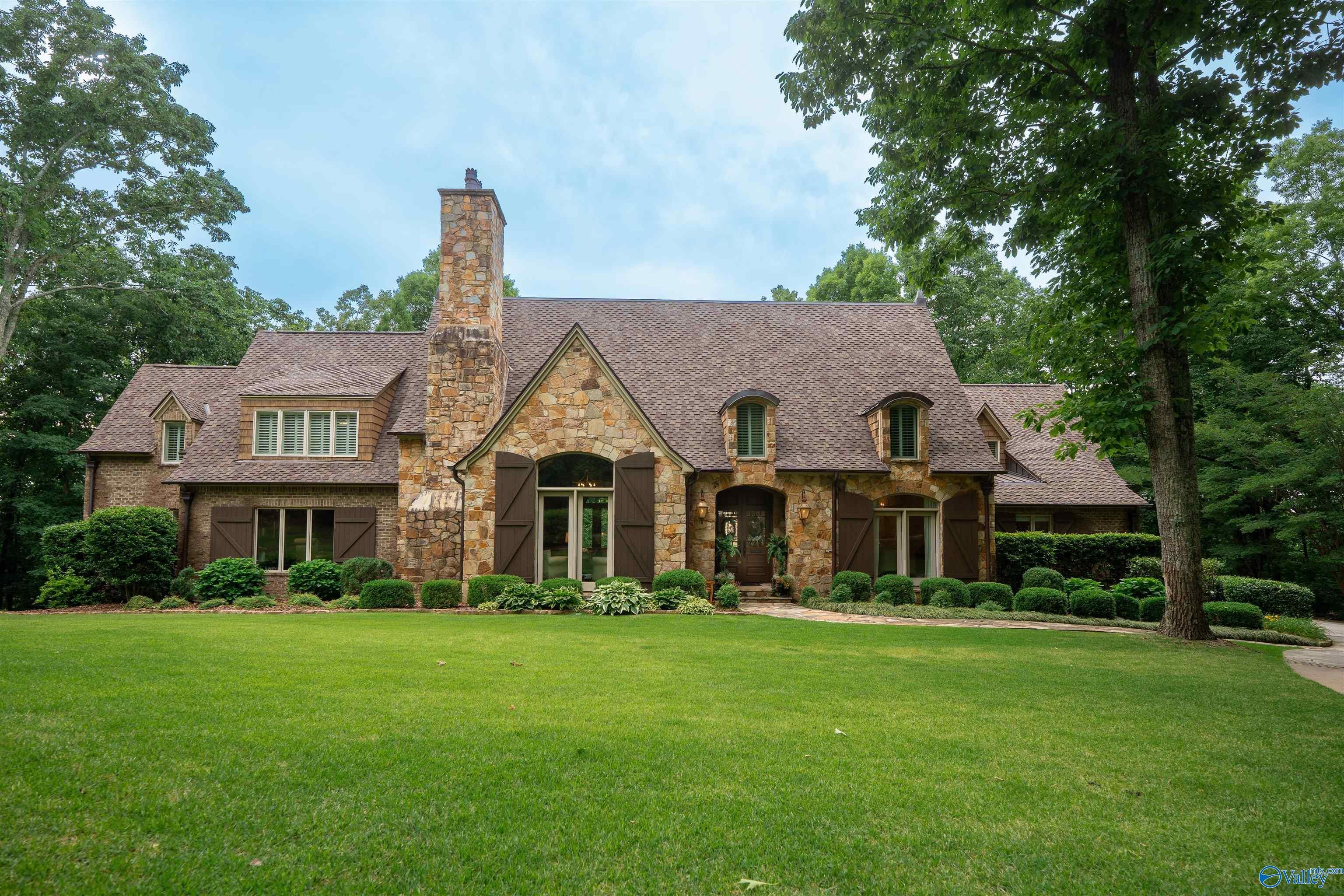 Ready to Move? Check Out Huntsville's Amazing New Home Listings: June 19-21 2 Photo of Cherokee Ridge