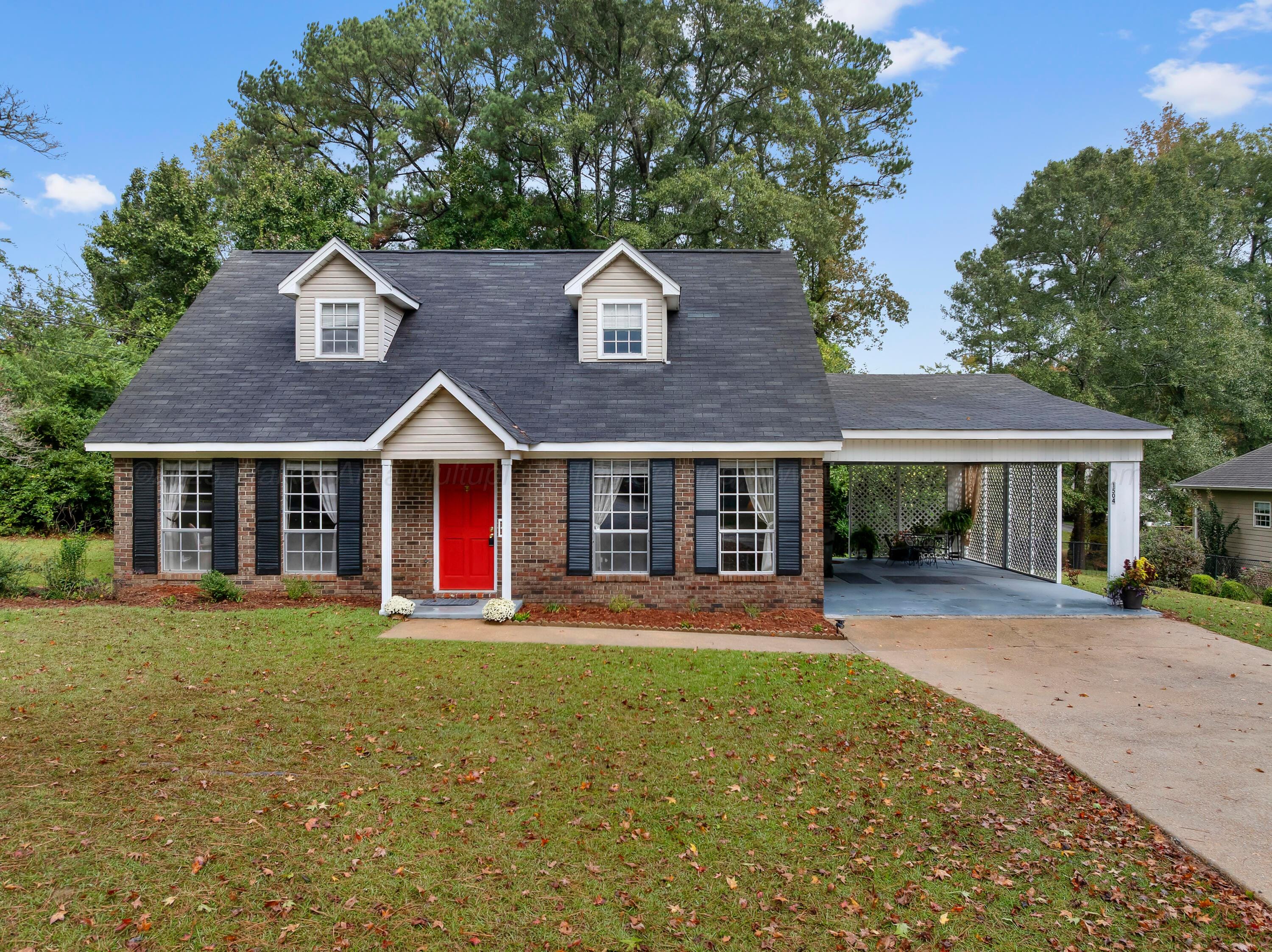 Real Estate Photo Of 1504 3Rd Jasper