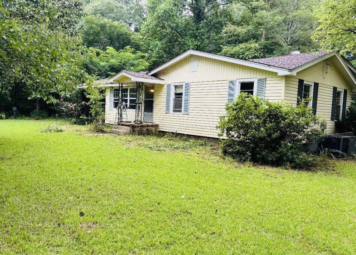 Real Estate Photo Of 60 County Road 110 Fayette