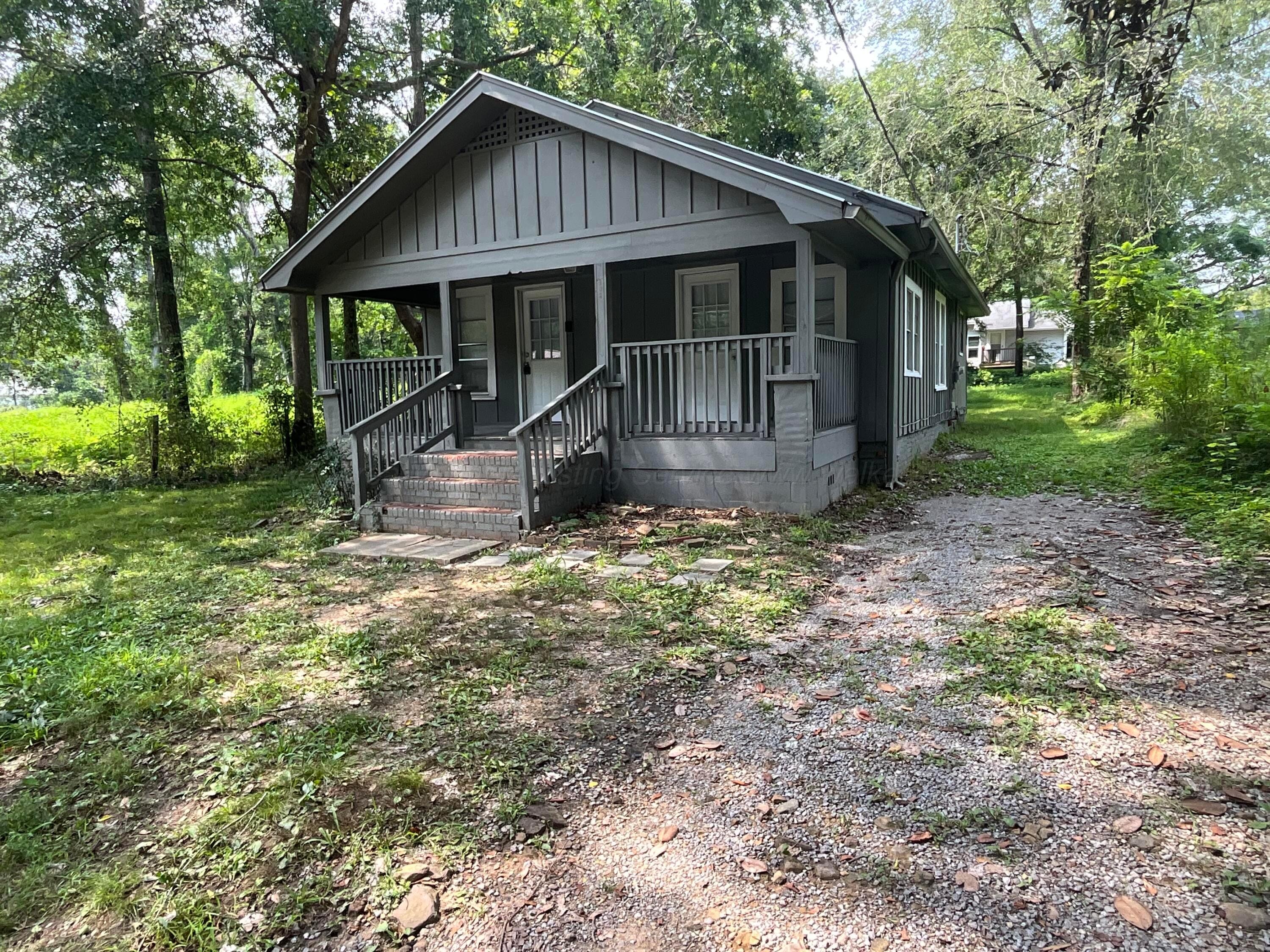 Real Estate Photo Of 102 Kilgore Jasper