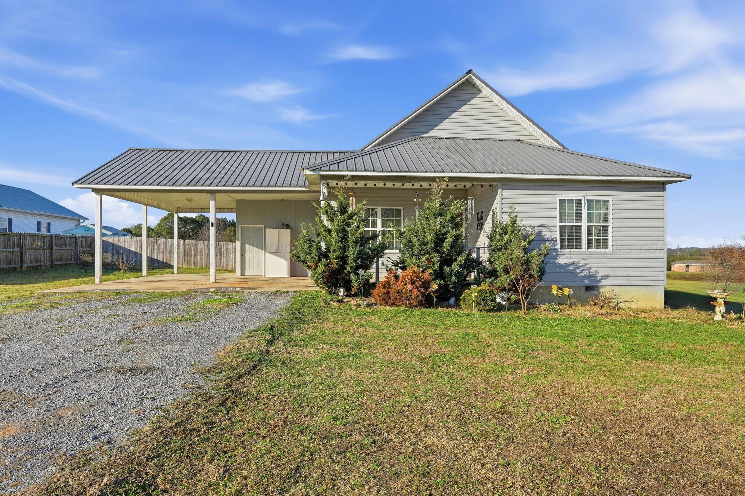 Photo Of 795 Cemetary Holly Pond